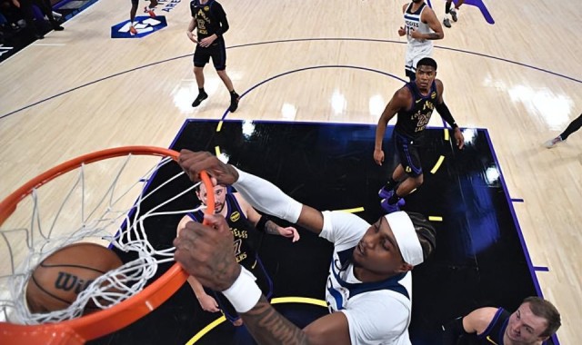 开云体育服务-连续两场打出灾难级表现，森林狼锋线大家的状态怎么突然下滑了？